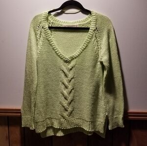 👙Zara v neck crochet knit textured sweater